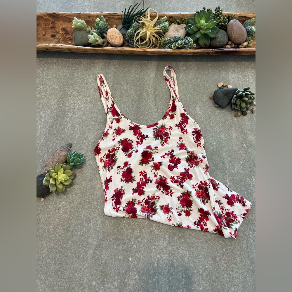Essentials by Full Tilt Floral Tank